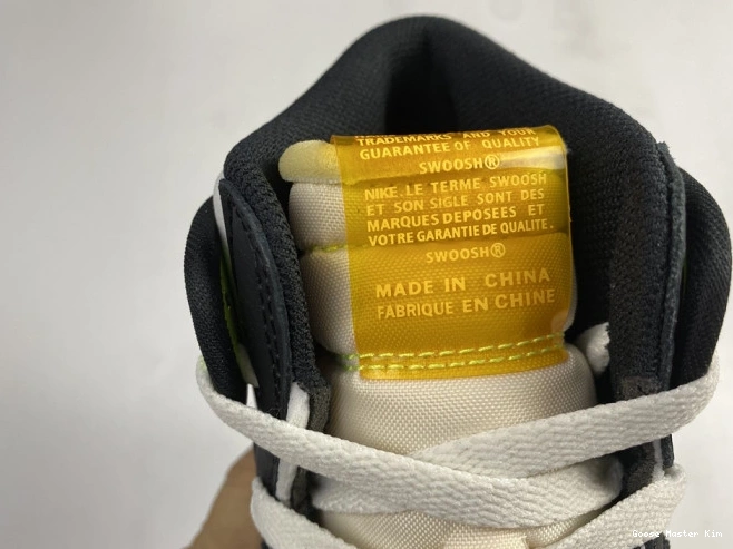 'VOLT JORDAN GOLD' 555088-118 1 AIR HIGH RETRO OG 0702